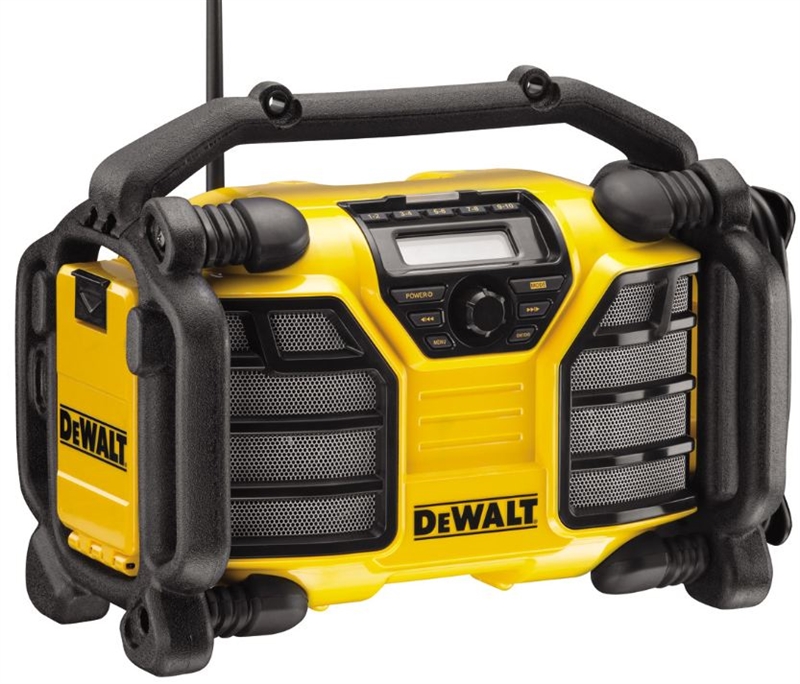 Dewalt DAB radio DCR017 . Prishammeren slår prisen